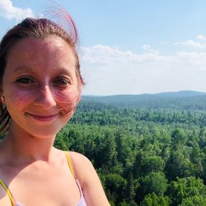 Meet your Posher, Jennifer